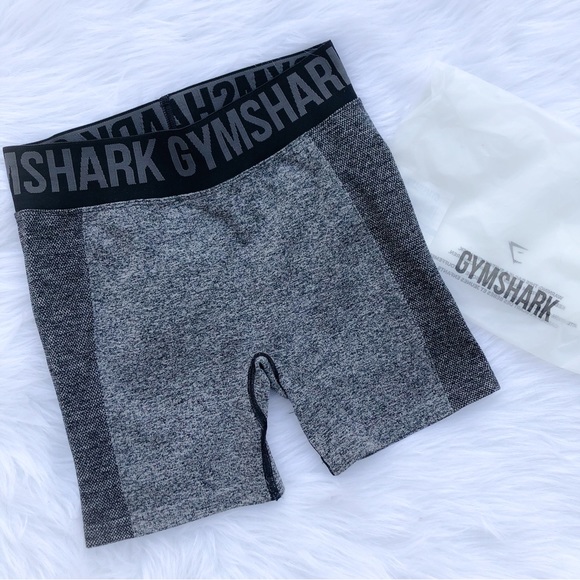 Gymshark Pants - NWOT - Gymshark Flex Shorts - Black Marl/Charcoal